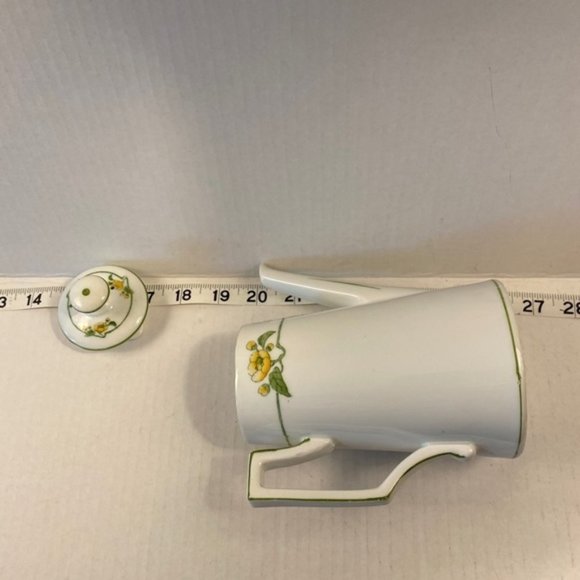 Vintage teapot Victoria Austria yellow flower floral ceramic pottery vine leaf - Picture 10 of 10